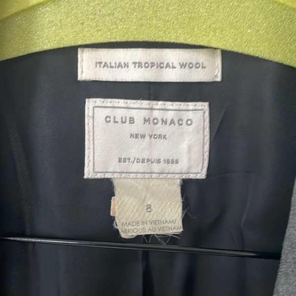 Club Monaco Italian Tropical Wool Blazer *hole in left elbow - Picture 3 of 7